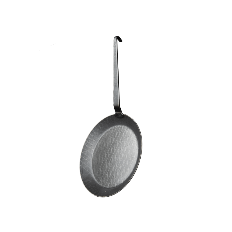 Schmiedeeiserne Pfanne bei Eisenfeustel in Dresden